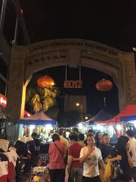 All the stalls are simply lined up in a straight line along jalan seladang, starting at ksl city mall. Photo2 Jpg Picture Of Pasar Malam Johor Bahru Tripadvisor