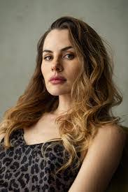 Elena Bishop's Instagram, Twitter & Facebook