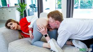 Molly Little Stars In Im a Physical Actress Over at Exxxtra Small -  Fleshbot