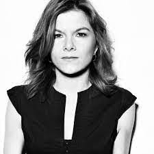 Tina Roeder's Instagram, Twitter & Facebook