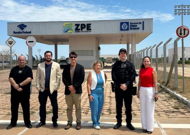 Receita Federal visita ZPE C&aacute;ceres e refor&ccedil;a parceria para o desenvolvimento das opera&ccedil;&otilde;es de com&eacute;rcio exterior - Express&atilde;o Not&iacute;cias