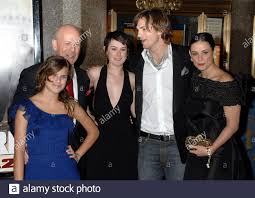 Damit hat tallulah williams offenbar überhaupt nicht gerechnet: Bruce Willis Demi Moore Stockfotos Und Bilder Kaufen Alamy