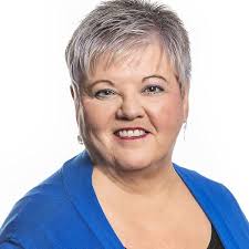 Amazon.com: The Cinderella Monologues 2nd Edition: Inspiring Stories of  Women Finding Courage & Success eBook : Johansen, Mila, Hollick, Debora,  Goosen, Irma, Berry, Linda, Vo, Olivia, Bailey, Jackie, Vanderham, Gina,  Gurley, Christy,