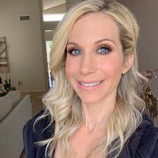 Geri Depass's Instagram, Twitter & Facebook