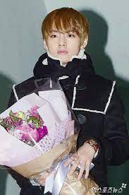 V At Jungkook S Graduation Ceremony February 7th 2017 Kim Taehyung Taehyung Bts Taehyung