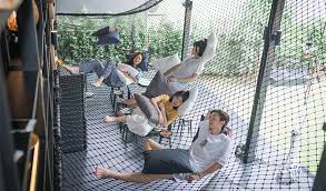 隱身曼谷小徑中 泰國kloem hostel 青年旅館 大人物 92459 box fan home appliances hostel