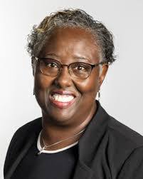 Julia Henderson's Instagram, Twitter & Facebook