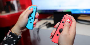Nintendo switch can transform to suit your situation, so you can play the games you want, no matter how busy life may be. Why You Should Buy A Nintendo Switch Instead Of A Playstation 4
