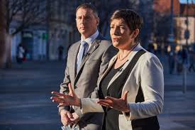 She is married to former prime minister ferenc gyurcsány. Zgfo Myrnyb8vm