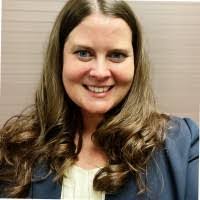 Courtney Gratton's Instagram, Twitter & Facebook