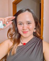 Antonia Landa's Instagram, Twitter & Facebook