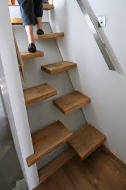 22 Escadas Criativas Com Diferentes Designs Schone Treppe Treppe Haus Bodentreppe