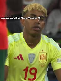 Nudo Mendes Vs Lamine Yamal