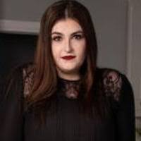 Vanessa Stoddard's Instagram, Twitter & Facebook