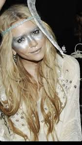 Abby Roche (abbymeow)