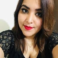 Vianey Rocha's Instagram, Twitter & Facebook