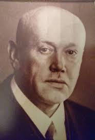 Viktor Alder Jun. (1877-1948)