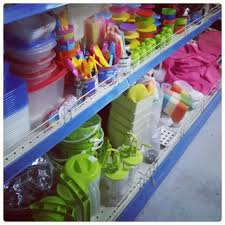 Italian Job Corner Home Items A Ali زواية من شحنة الجديدة اكسسوارات منزلية Tel 33770050 Cube Ice Cube Trays Ice Cube