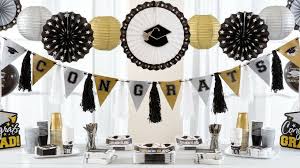 At partyrama, the home of uk party supplies, we provide one of the largest party product ranges in europe. 21 Incredible Graduation Party Decorations Ideas