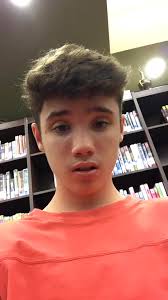 Make me famous #thatsrelatable #noob #twosides #money #yeet #single