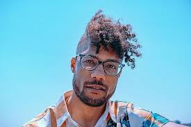 Amazon.com: Trato hecho: 9788499989792: Askaripour, Mateo, Trejo, Juan:  Libros