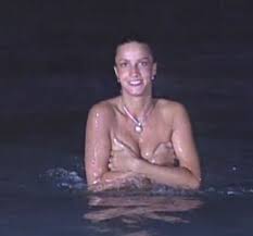 Ángela felisa contreras radovic, (nacida en santiago de chile, 27 de mayo de 1971) es una actriz chilena de teatro, cine y televisión. Teleseries Chilenas 20 Anos De Sucupira