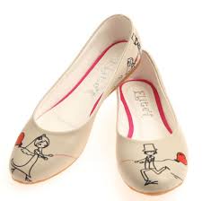 Dogo shoes steht für schuhe, taschen und accessoires mit unkonventionellem design. Dogo Shoe Married H Ada Googlom Shoes Painted Shoes Toms Espadrilles