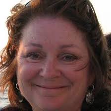 Hi I'm trying to trace anyone who lived in India house Hester's way  1976-1979 x