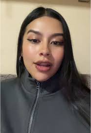 A mi edad uno solo admira casas…. #fyp #alcolirykoz