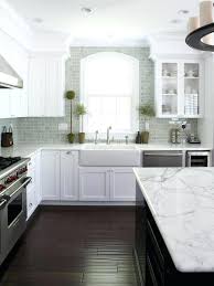 kitchen color schemes white cabinets