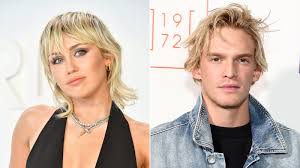 Miley cyrus said cody simpson is her type, and judging from these photos, he's my type, too. Miley Cyrus Confirms Split From Cody Simpson