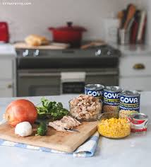 Easy White Chicken Chili Recipe Sundays At Home Extra Petite Recipe Easy White Chicken Chili Recipe Chicken Chili Recipe White Chili Chicken Recipe