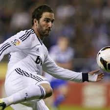 Letters, words, and emblems in this sports puzzle game. Wubu Guess The Footballer Soccer Answers Levels 71 To 80 Itouchapps Net 1 Iphone Ipad Resourceitouchapps Net 1 Iphone Ipad Resource