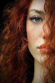 Rote Haare Red Hair Mavi Sac Modelleri Portre Yesil Gozler