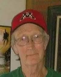 Sarah Eckel's Instagram, Twitter & Facebook