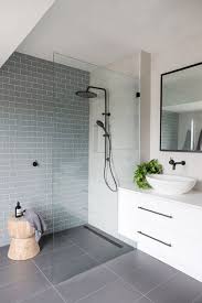 Badezimmer 5 New And Gorgeous Bathroom Trends You Have To Check Out Daily Dream Decor B In 2020 Bathroom Interior Design Bathroom Design Bathrooms Remodel