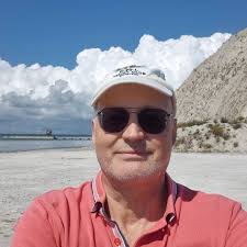 In many driving situations the most logical thing to do is set your cruise  control and let it keep you traveling at a consistent pace.