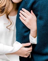 40 Engagement Photo Ideas Worth Stealing Weddinginclude Engagement Announcement Photos Creative Engagement Photo Casual Engagement Photos