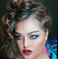 Sitre-In, wet nurse of female pharaoh Hatshepsut This mummy of a woman  known as “Mummy KV60b” was discovered within a large (7ft) sarcophagus in  Tomb KV60 of the Valley of the Kings.