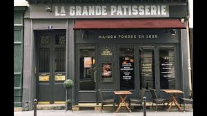 We hope that you are having fun reading our blogs and your design life has become exciting too and for us, it felt like another day, another blog kinda thing so. Photoshop And Illustrator Tutorial How To Create A Parisian Storefront Youtube