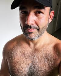 Jorge Bond's Instagram, Twitter & Facebook