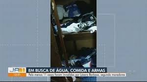 Jun 18, 2021 jun 18, 2021 by radio havana cuba. Moradora Filma Casa Revirada E Suspeita Que Lazaro Tenha Passado Por La Esta Procurando Arma E Comida Goias G1