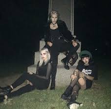 Y o u ’ l l n e v e r b e b o r e d a g a i n. Grunge Goth And Tumblr Image 6575303 On Favim Com