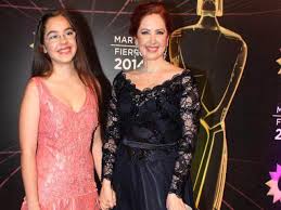 Anna chiara del boca, hija de andrea del boca, volvió a disparar contra su padre, ricardo biasotti. Andrea Del Boca Complicada Con Su Nueva Novela Por Su Hija Baradero Te Informa