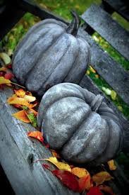 Citrouilles De Jardin En Beton Concrete Garden Pumpkins Selbermachen Beton Kurbis Dekorieren Und Garten Beton