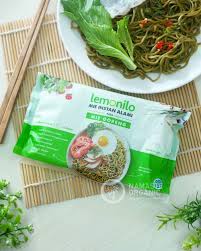 Setiap kali ada anggota keluarga yang ulang tahun. Lemonilo Mie Goreng Instant 77gr