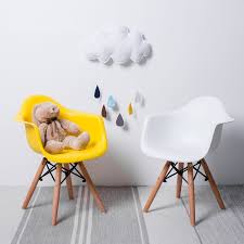 Freies Verschiffen Kinder Mobel Kinder Holzsockel Baby Arm Holzbeinstuhl Kinder Sessel Esszimmerstuhl Moderne Stuhle In 2020 Kids Furniture Kids Armchair Kids Chairs