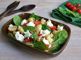 Recette De Salade De Gnocchi Pousses D Epinards Et Brousse Recette Salade De Gnocchi Gnocchi Recette Salade