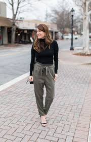 How To Wear Paper Bag Pants Peaches In A Pod Blog Casual Outfit Inspiration Fashion How To Wear