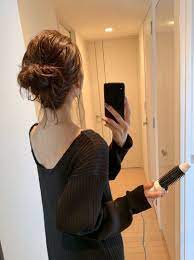 小林有里 お団子ヘアの下地作り お団子ヘア お団子 アップヘアの髪型